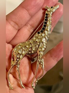 Gold Giraffe Pin Brooch with Black Stone Accents